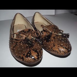 Snake print loafers